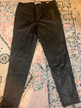 Social Standard by Sanctuary Black Faux Leather Ankle Skinny Pants